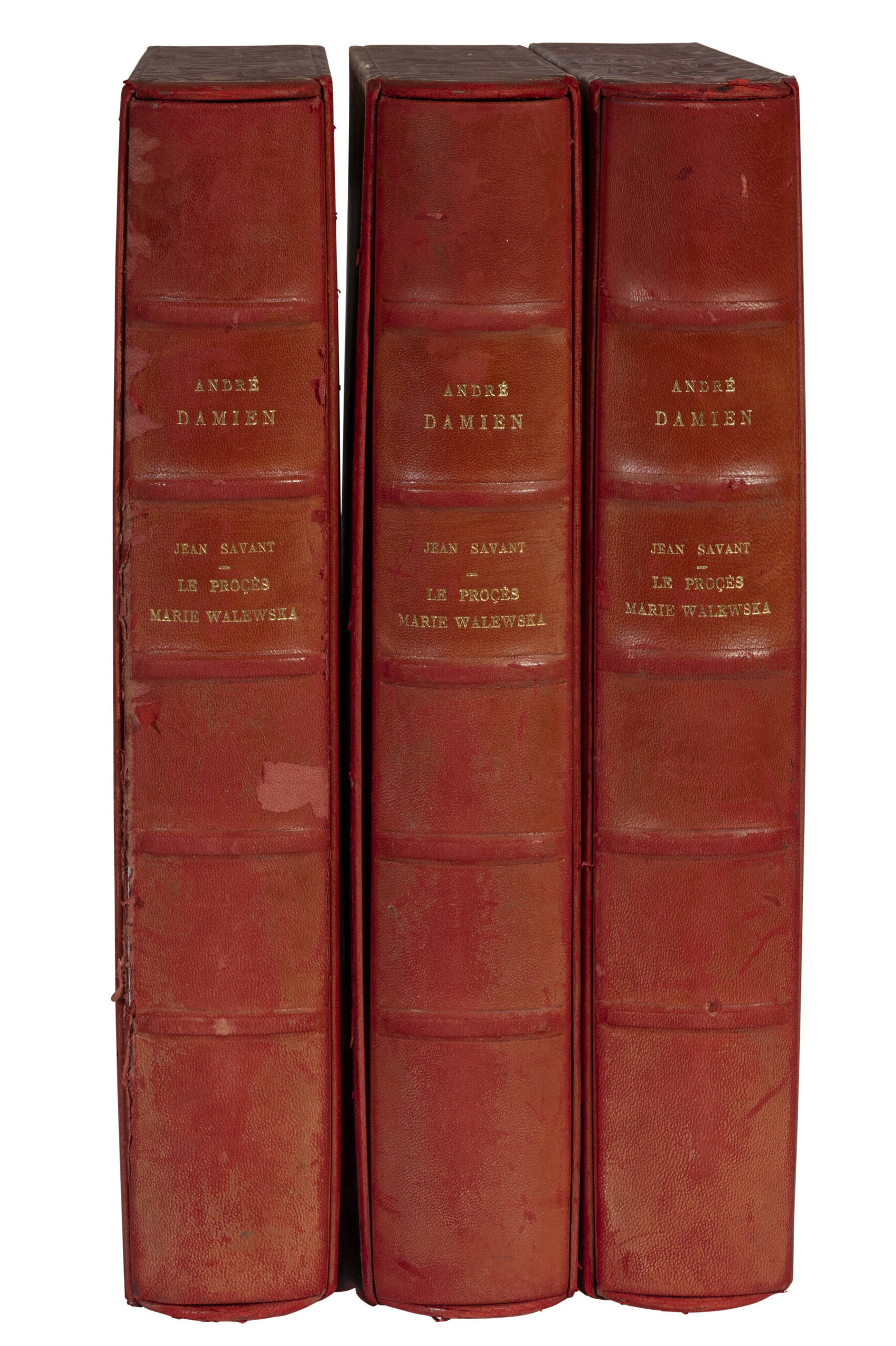 Le procès Walewska. Dossier du procès : Savan ayant plagié un ouvrage du Comte Ornano sous forme de feuilleton dans Elle